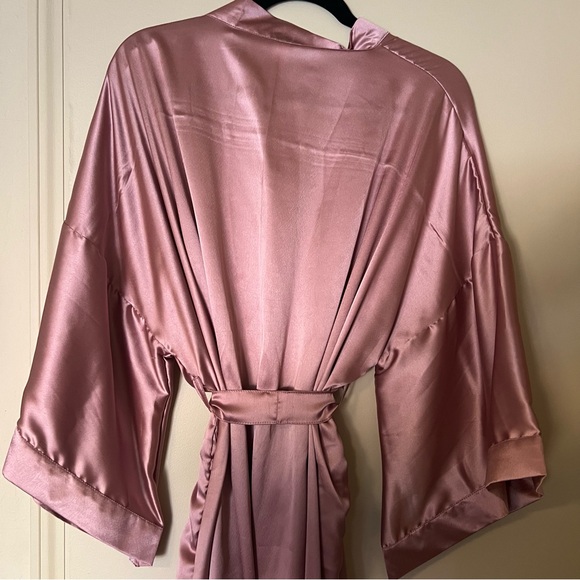 Silk Short Robe - Picture 4 of 4